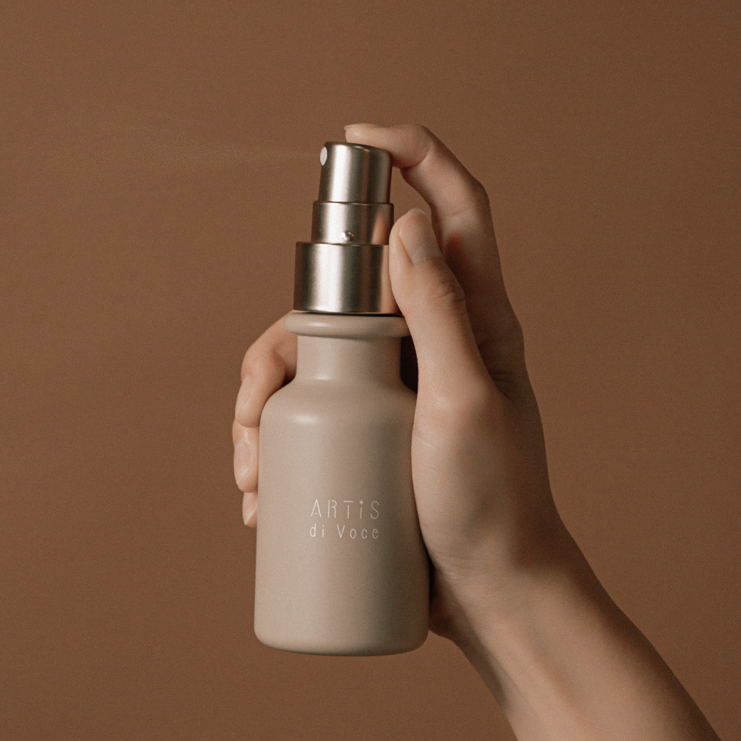 ARTiS di Voce FABRIC SPRAY 120g - CEDAR GROVE 3305